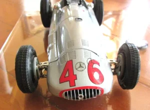 1947 Indy 500 Mercedes W163 #46 Duke Nalon 2nd fast Qualifier Revival 1:20 Italy